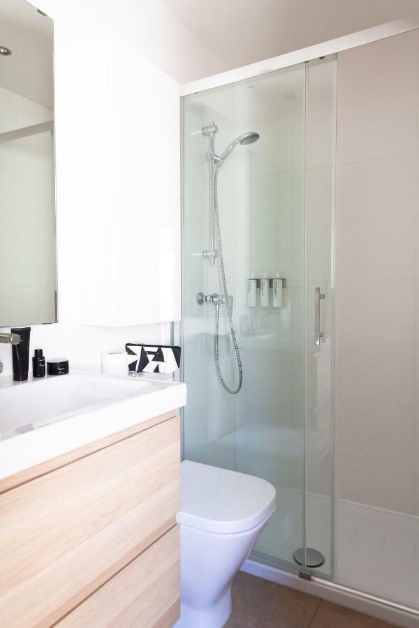 Brummell Apartments Poble Sec Barcelona Bagian luar foto