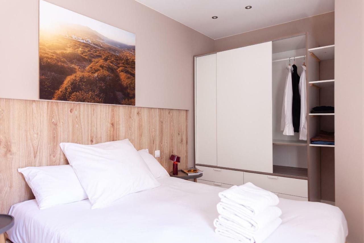 Brummell Apartments Poble Sec Barcelona Bagian luar foto